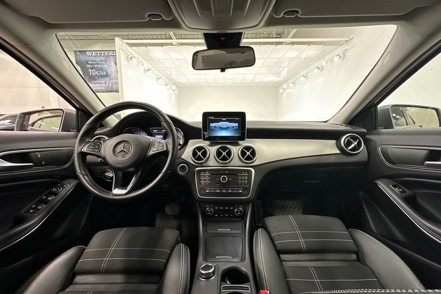 Mercedes-Benz GLA vaihtoauto