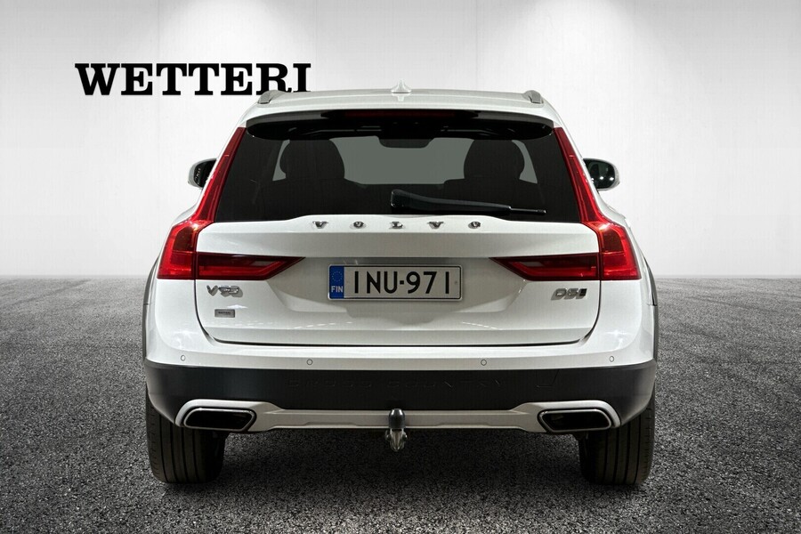 Volvo V90 Cross Country vaihtoauto