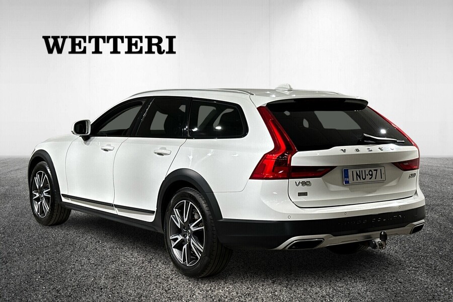 Volvo V90 Cross Country vaihtoauto