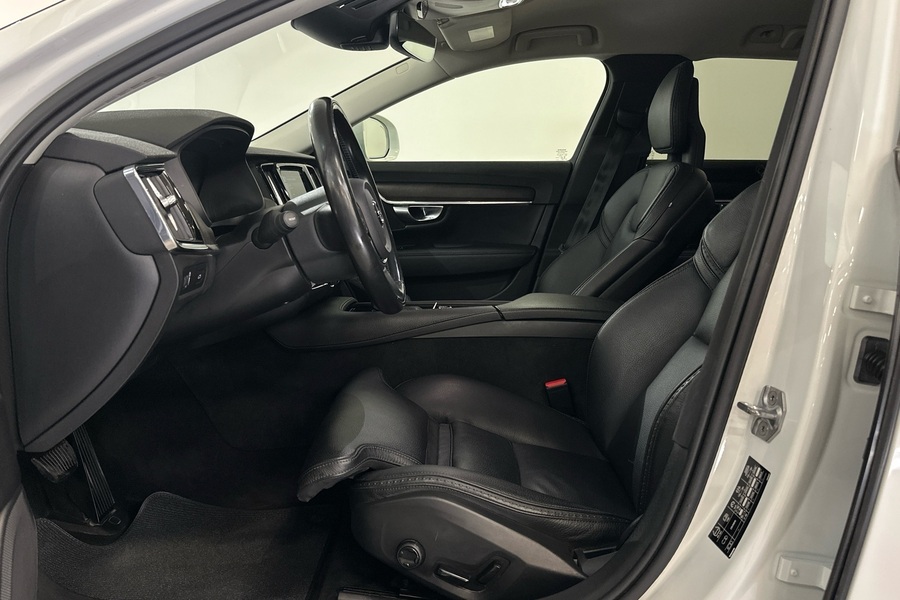 Volvo V90 Cross Country vaihtoauto