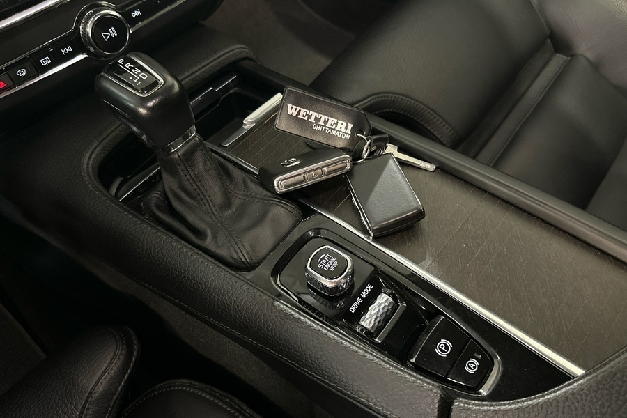 Volvo V90 Cross Country vaihtoauto