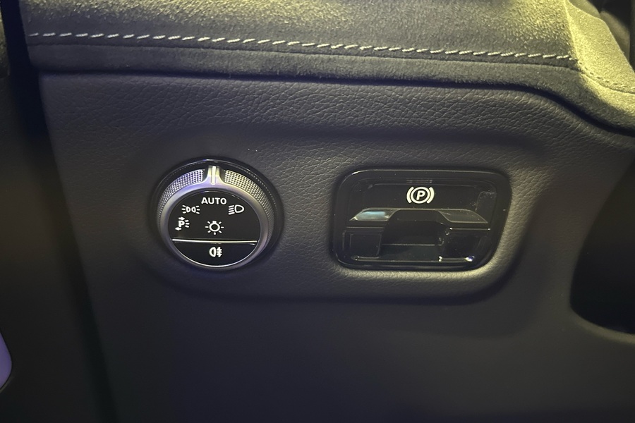 Mercedes-Benz EQE vaihtoauto