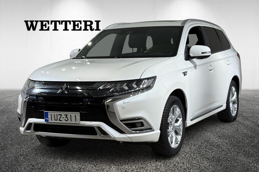 Mitsubishi Outlander PHEV vaihtoauto