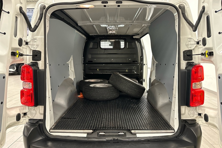 Toyota Proace vaihtoauto