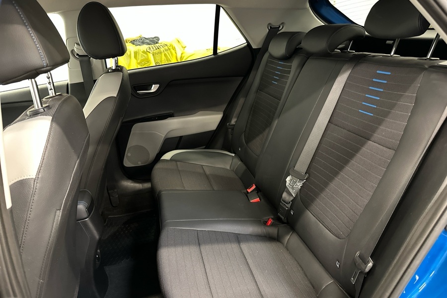 Kia Stonic vaihtoauto