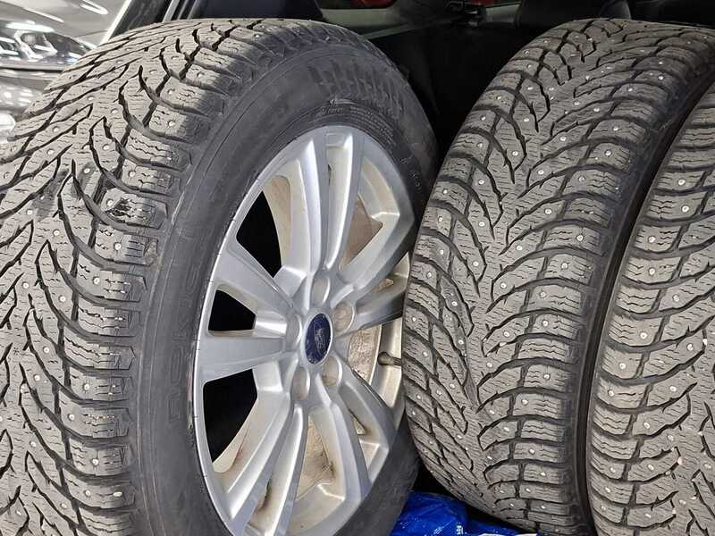 Ford Kuga vaihtoauto