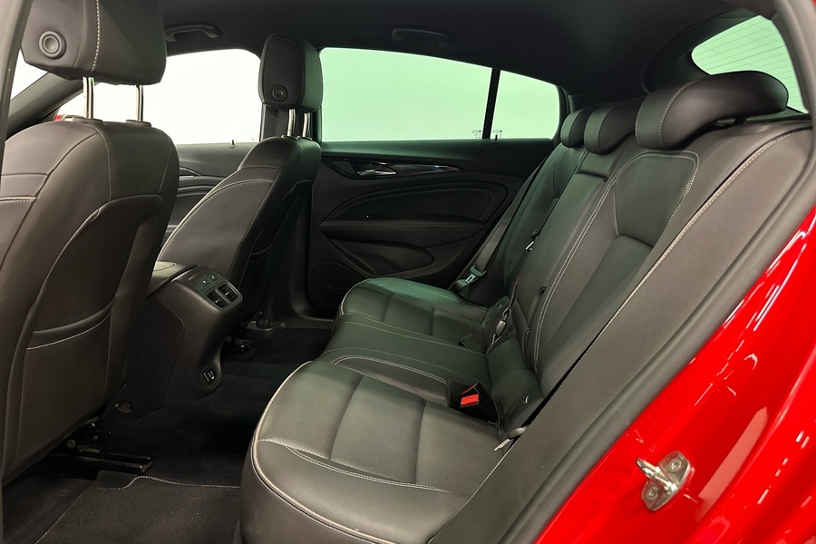 Opel Insignia vaihtoauto