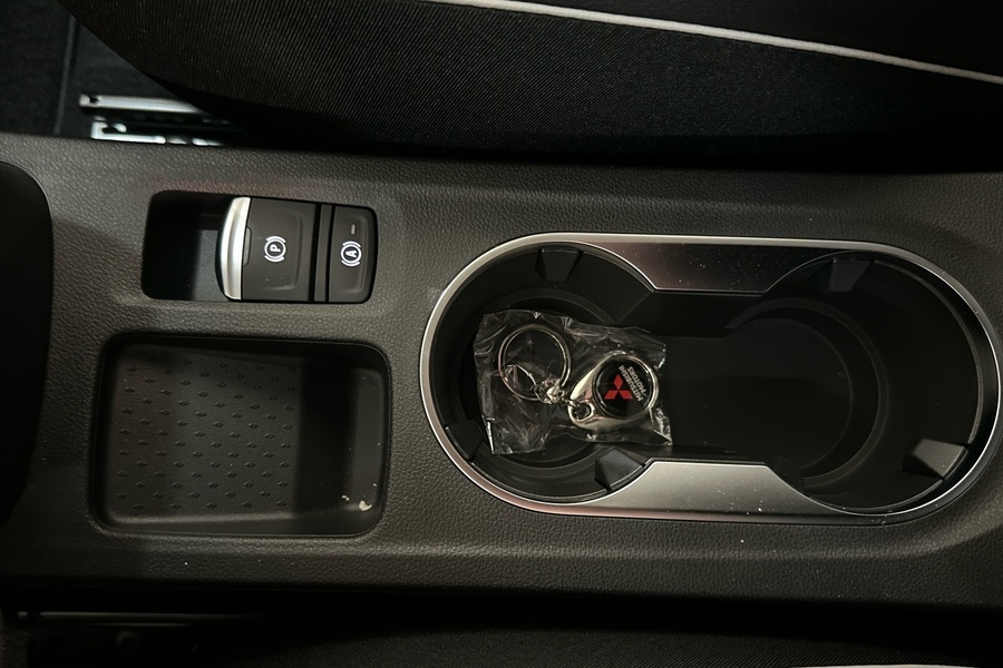 Mitsubishi ASX vaihtoauto