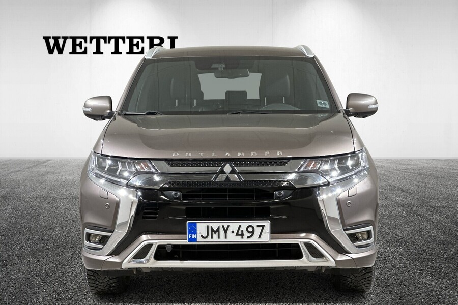 Mitsubishi Outlander PHEV vaihtoauto