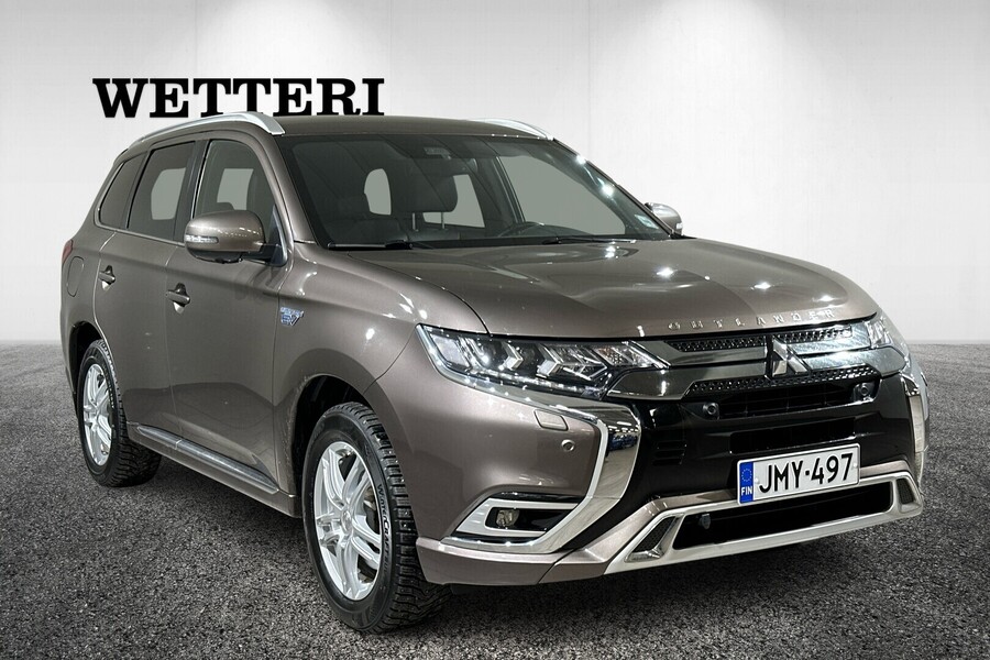 Mitsubishi Outlander PHEV vaihtoauto