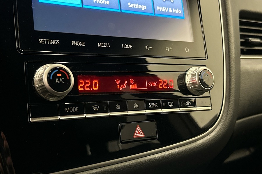 Mitsubishi Outlander PHEV vaihtoauto