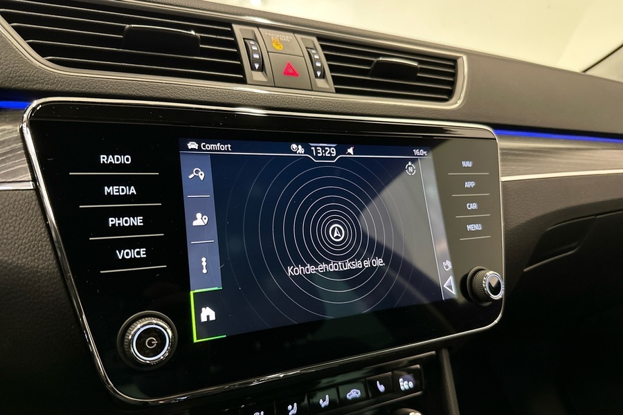 Skoda Superb vaihtoauto