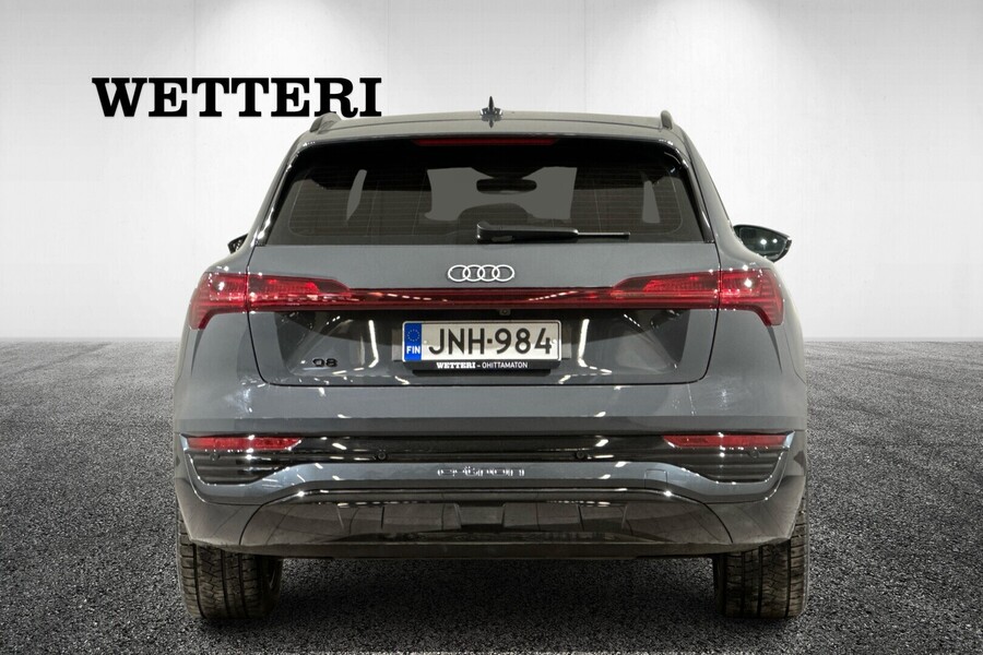 Audi Q8 e-tron vaihtoauto