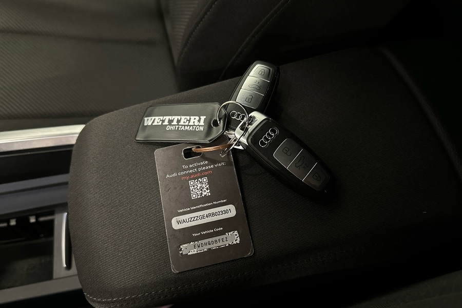 Audi Q8 e-tron vaihtoauto