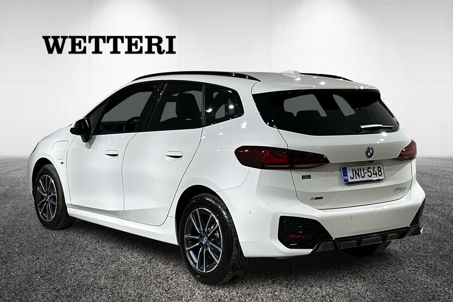 BMW 225 vaihtoauto