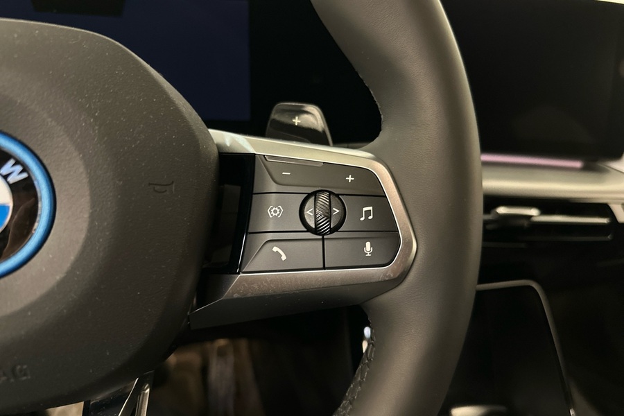 BMW 225 vaihtoauto