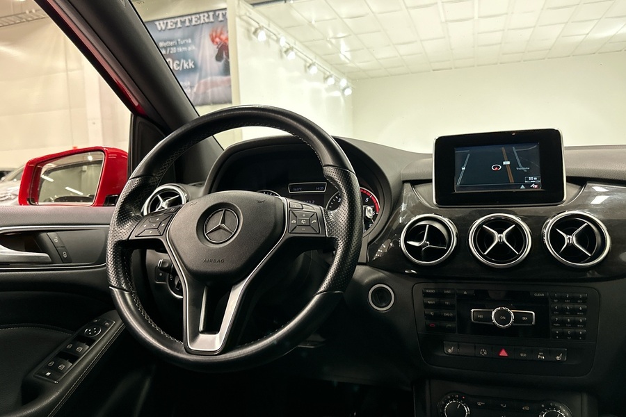 Mercedes-Benz B vaihtoauto