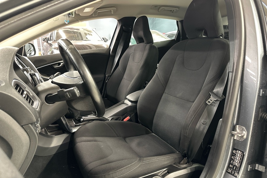 Volvo V40 vaihtoauto