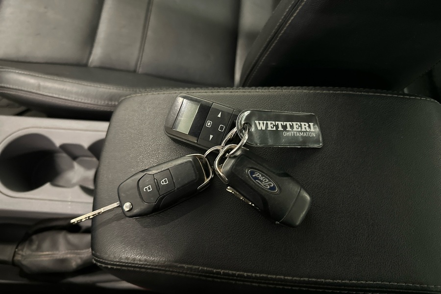 Ford Ranger vaihtoauto