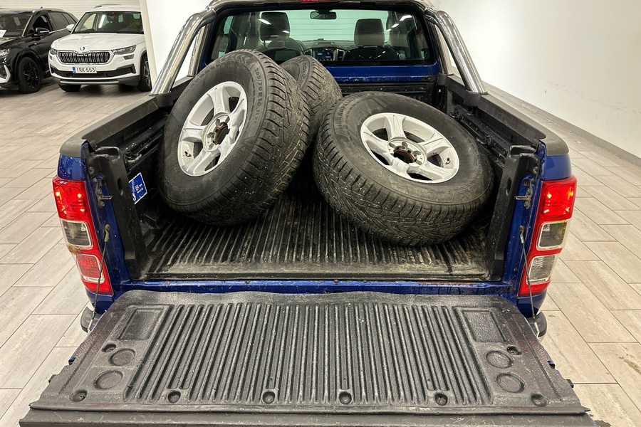 Ford Ranger vaihtoauto