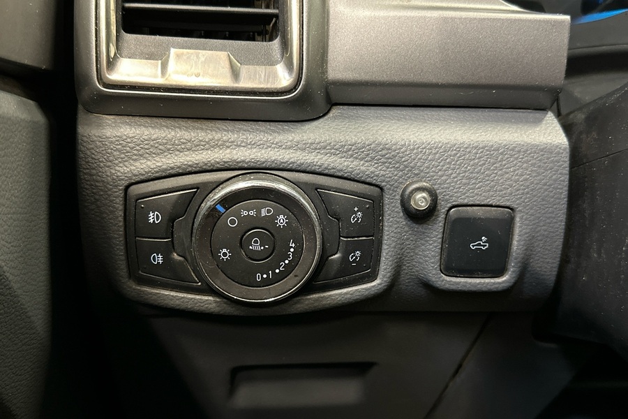 Ford Ranger vaihtoauto