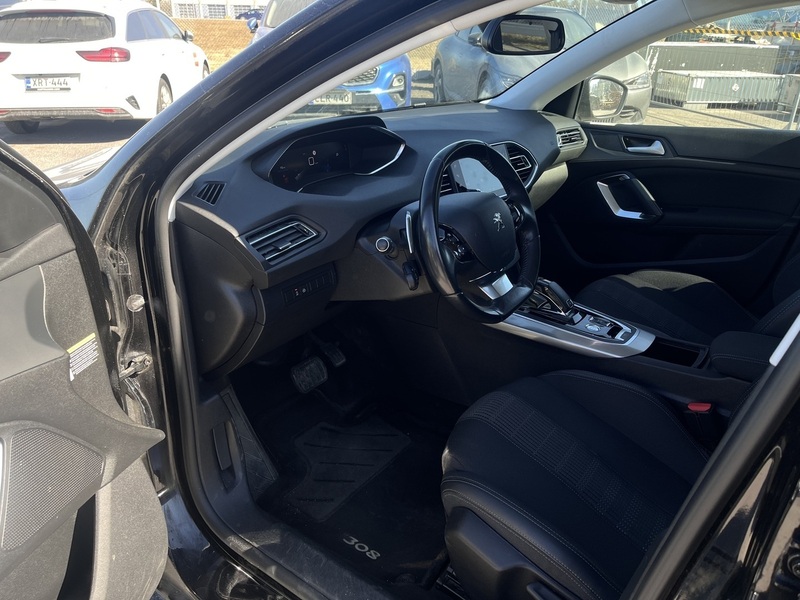 Peugeot 308 vaihtoauto