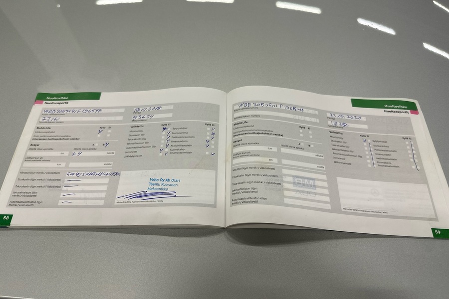 Mercedes-Benz CLK vaihtoauto