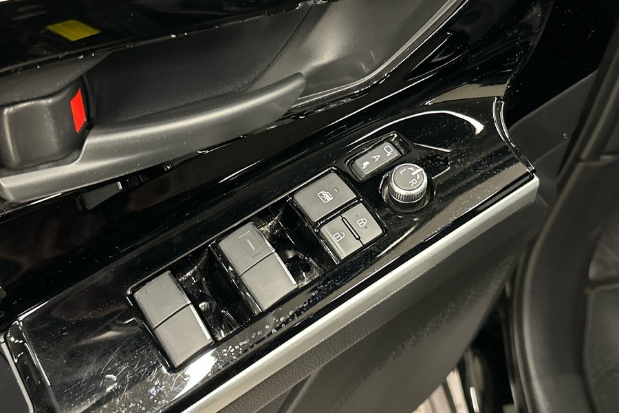 Toyota bZ4X vaihtoauto