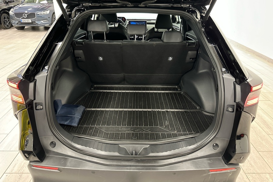 Toyota bZ4X vaihtoauto