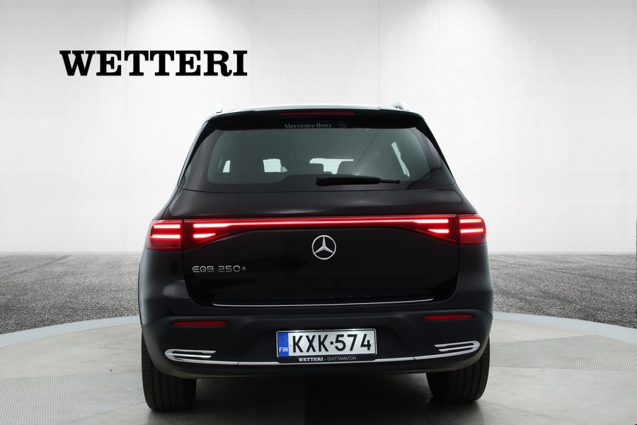 Mercedes-Benz EQB vaihtoauto