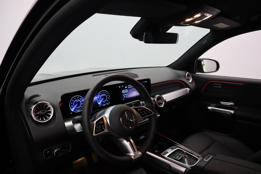 Mercedes-Benz EQB vaihtoauto