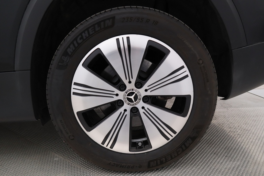Mercedes-Benz EQB vaihtoauto