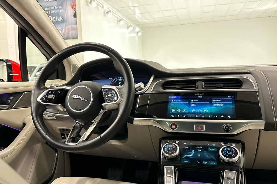 Jaguar I-PACE vaihtoauto