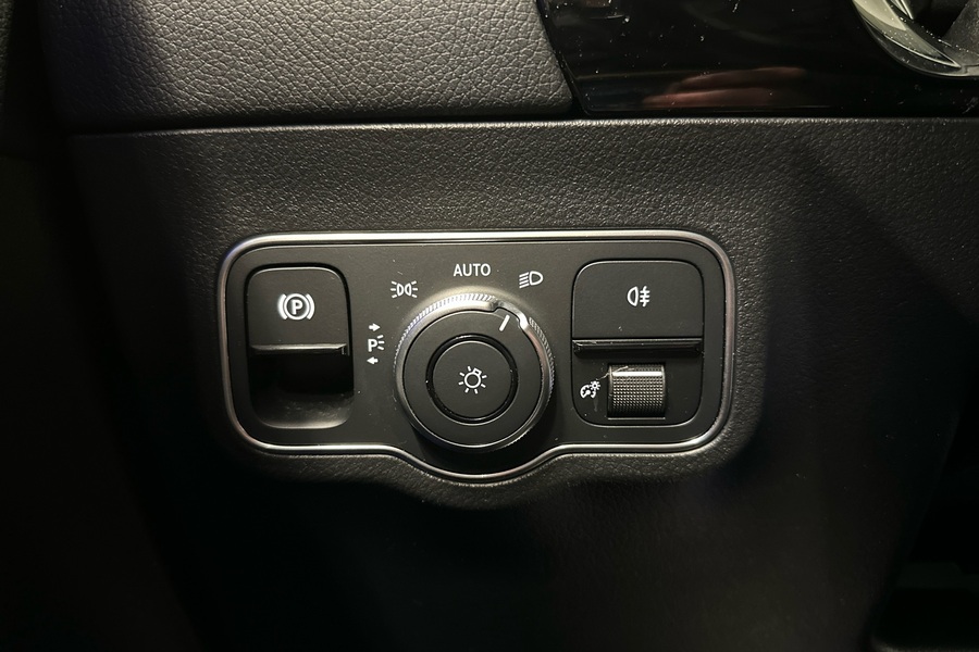 Mercedes-Benz GLA vaihtoauto