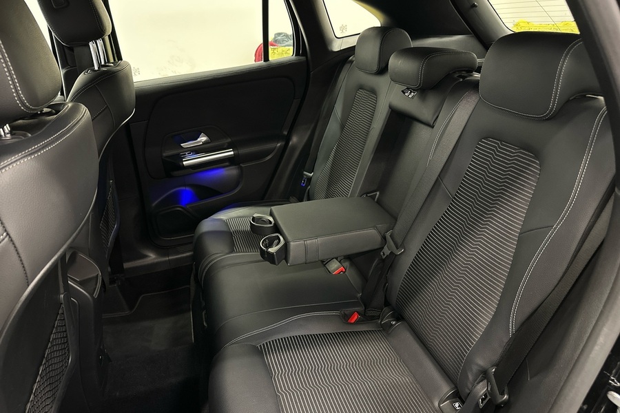 Mercedes-Benz GLA vaihtoauto