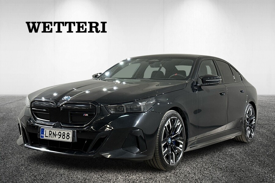 BMW i5 M60 vaihtoauto