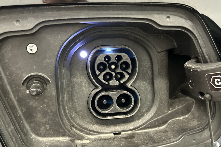 BMW i5 M60 vaihtoauto