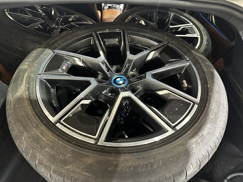 BMW i4 M50 vaihtoauto