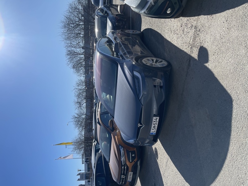 Tesla Model X vaihtoauto