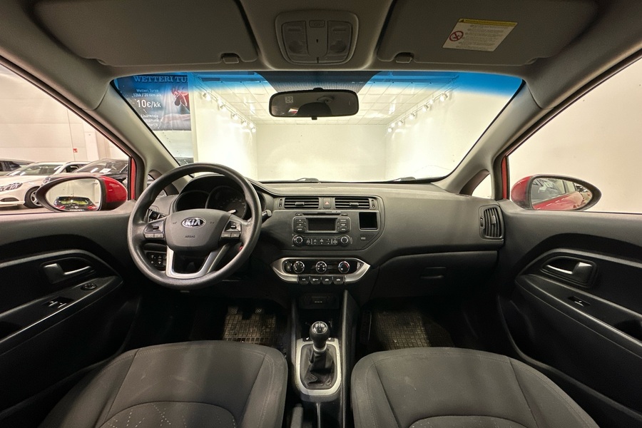 Kia Rio vaihtoauto