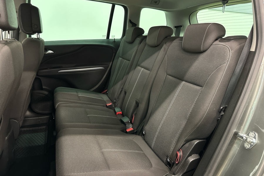 Opel Zafira vaihtoauto