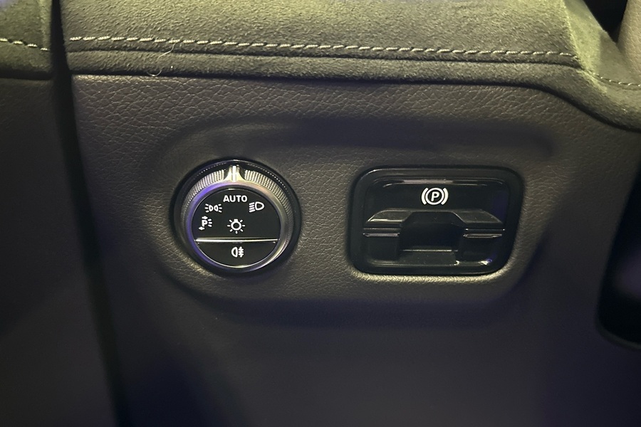 Mercedes-Benz EQE vaihtoauto