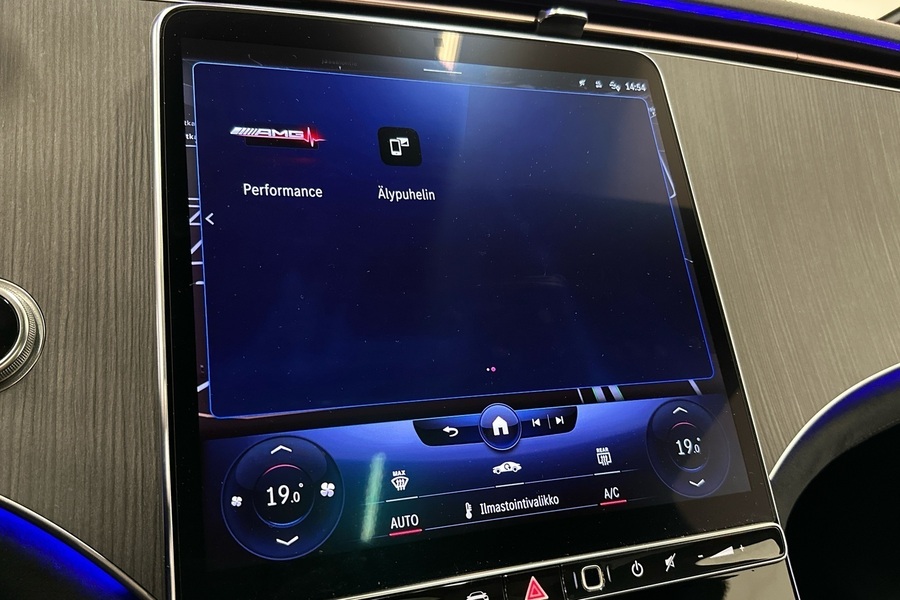 Mercedes-Benz EQE vaihtoauto