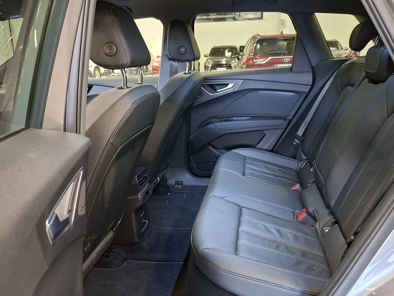 Audi Q4 e-tron vaihtoauto