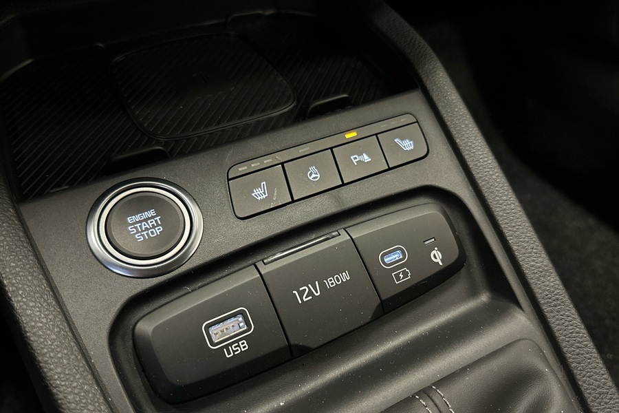Kia Stonic vaihtoauto