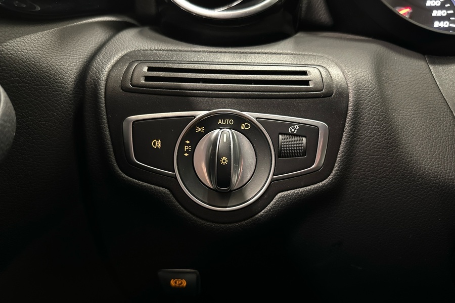 Mercedes-Benz C vaihtoauto