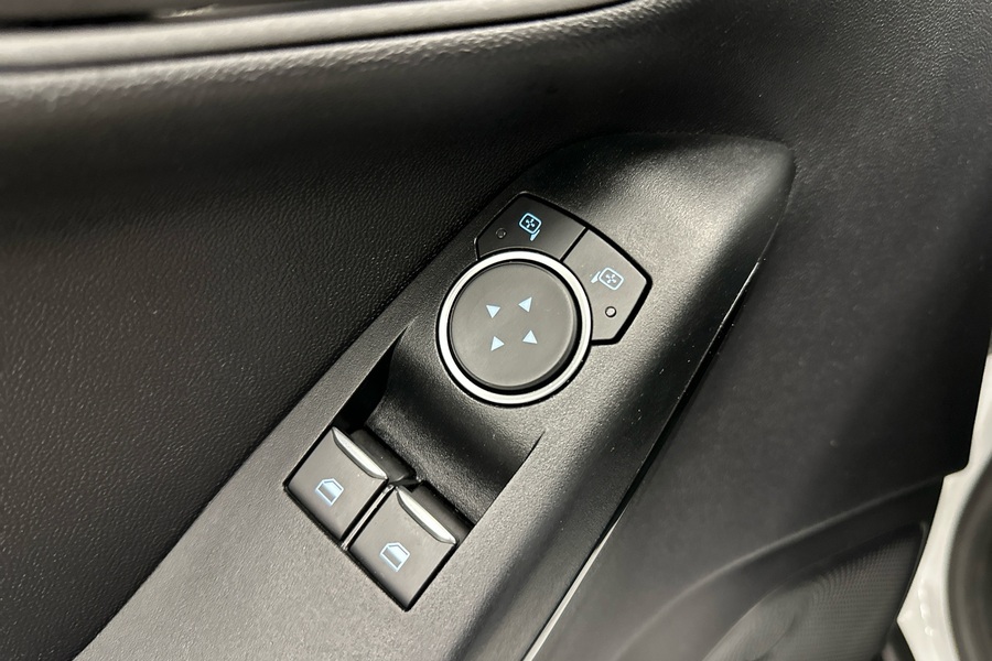 Ford Fiesta vaihtoauto