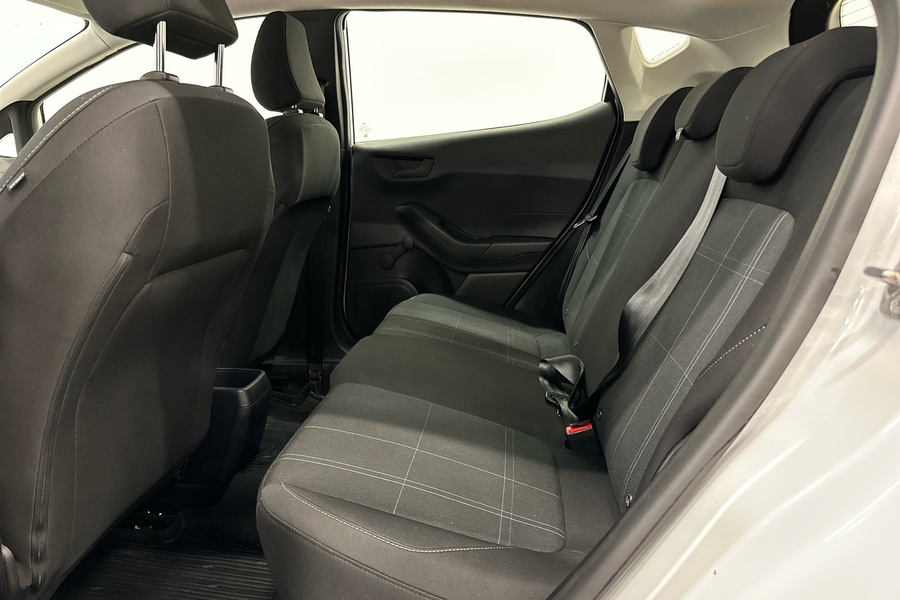 Ford Fiesta vaihtoauto