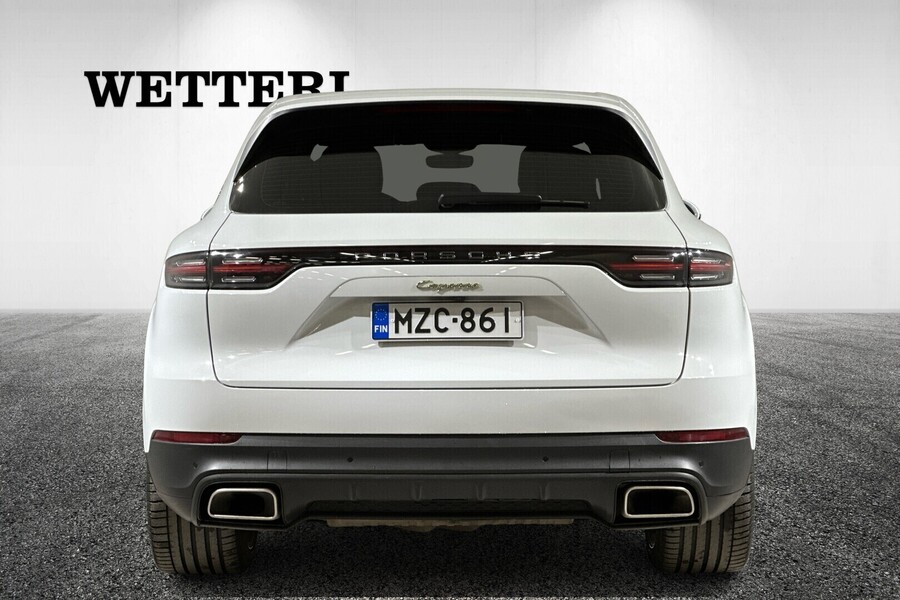 Porsche Cayenne vaihtoauto