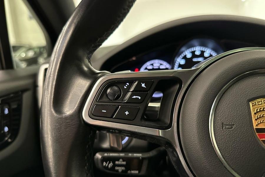 Porsche Cayenne vaihtoauto